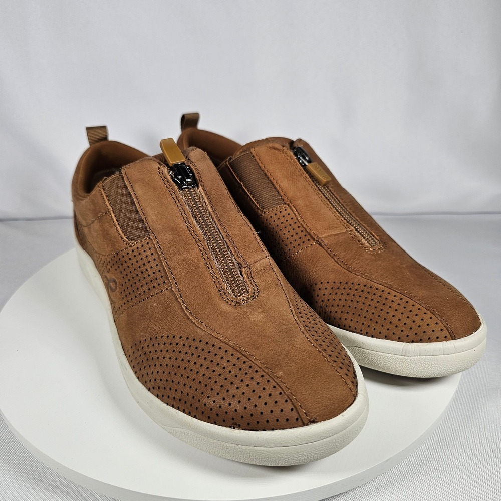 Easy Spirit FLY Women's Brown Perforated Zip Up Comfort Sneakers‎ Shoes 9.5